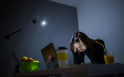 The Link Between Blue Light and Migraines