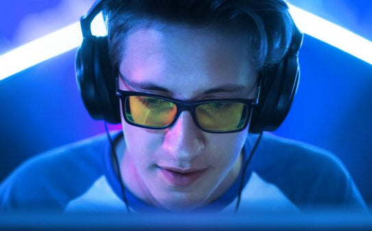 Gaming glasses